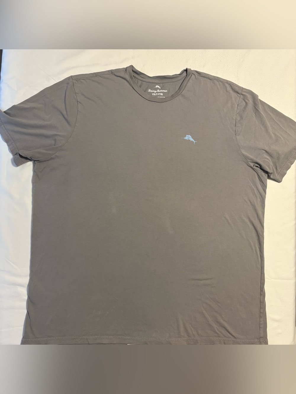 Tommy Bahama Men’s Gray Short-Sleeve Crew Tee with Light Blue Marlin